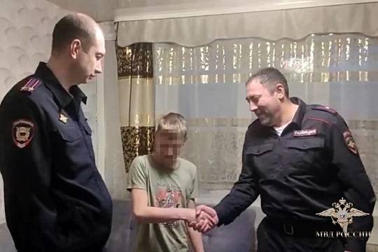 Владимир Колокольцев решил наградить спасших ребёнка полицейских из Забайкалья