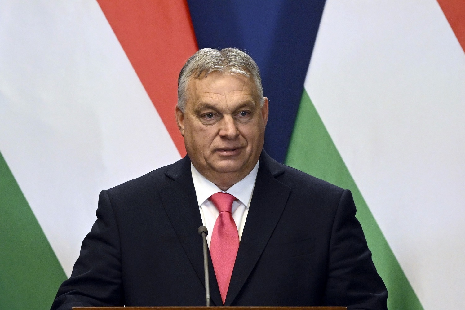 Орбан: Руководство ЕС должно смениться