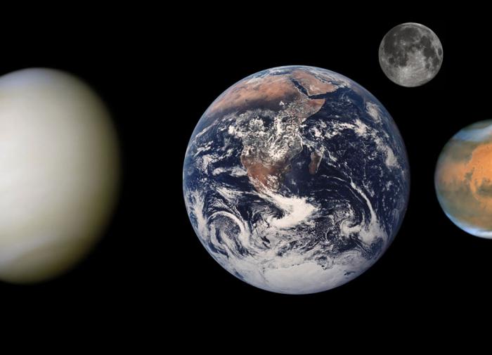 NatAstro: гигантский астероид оставил на Плутоне сердцевидный след